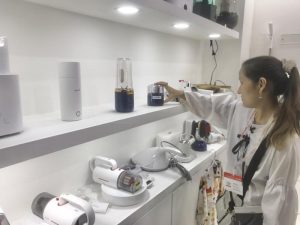 mua đồ gia dụng tại các hội chợ triễn lãm