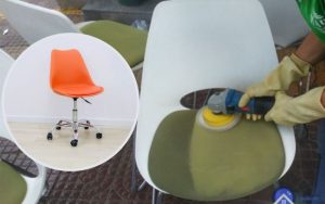 Cách xử lý các vết bẩn rêu mốc trên ghế xoay văn phòng